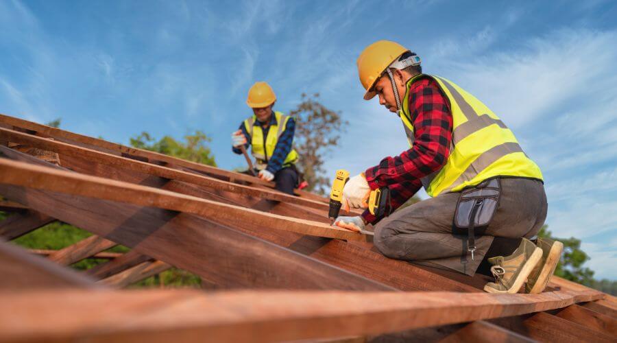 Professional Flat Roofing Installation services in Spring Lake, MI